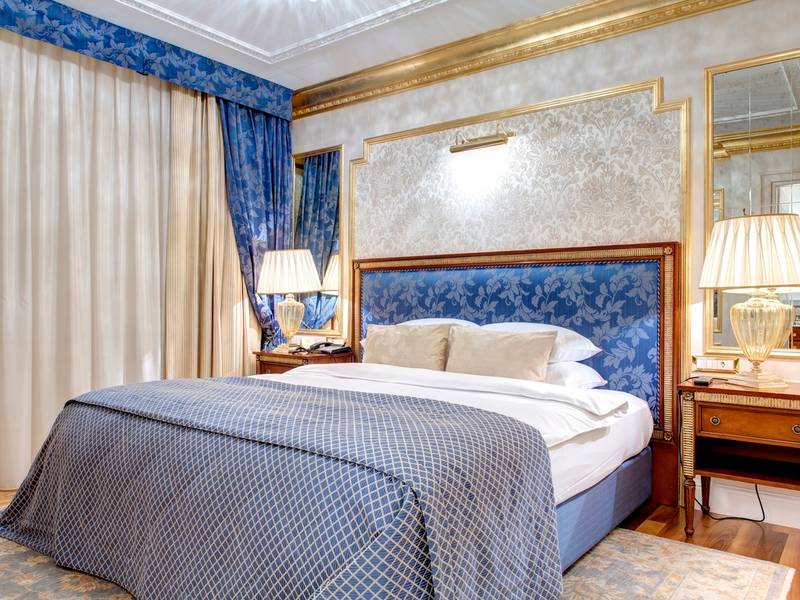 Grand Deluxe Room