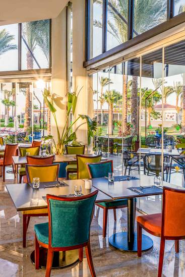 PALM OPEN BUFFET MAIN RESTAURANT