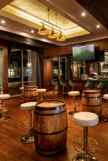 IRISH SPORTS BAR