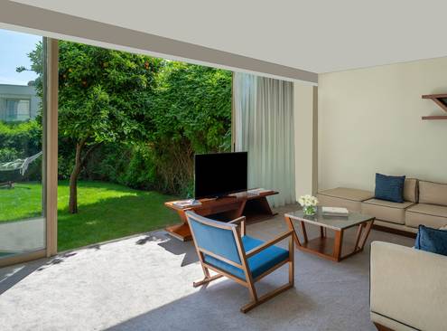 Villa Prive (Private Airport Transfer)