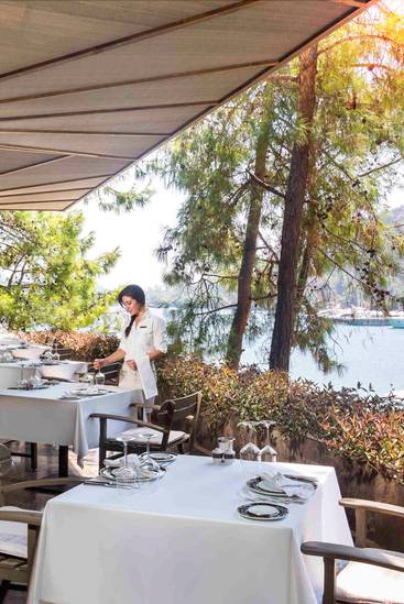 AZUR RESTAURANT