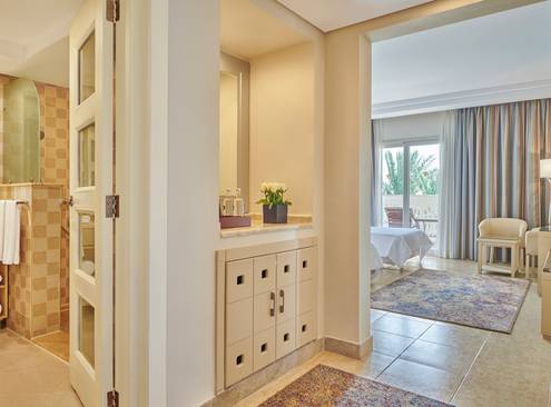 Deluxe Room Aqua