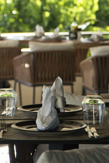 LOUNGE A LA CARTE RESTAURANT