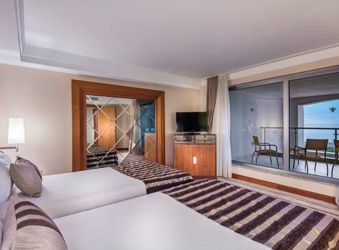 Room With Jaccuzi