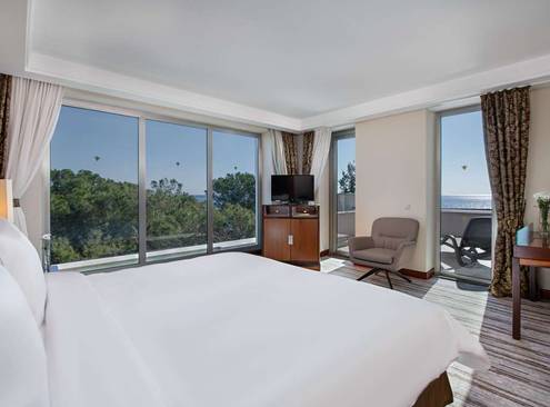 King Suite with Private Jacuzzi