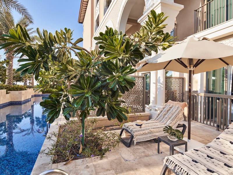 Two Bedroom Family Room - Pool Access with king Bedded& Twin bedded