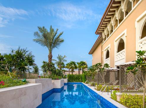 Premium King Room, Pool Access