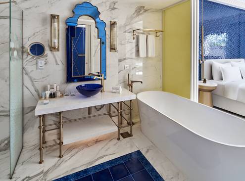 Premium King Room, Pool Access