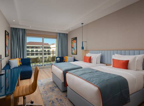 Deluxe Room Garden View Twinbed