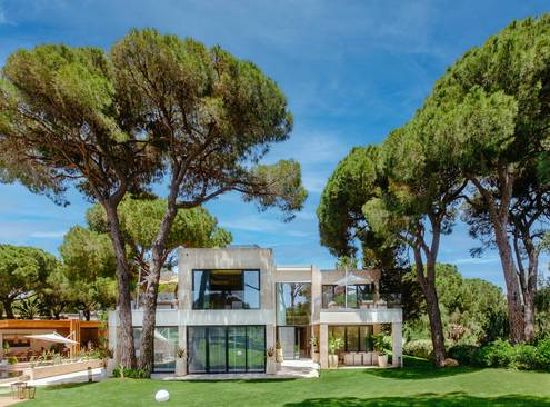 Helen Residence