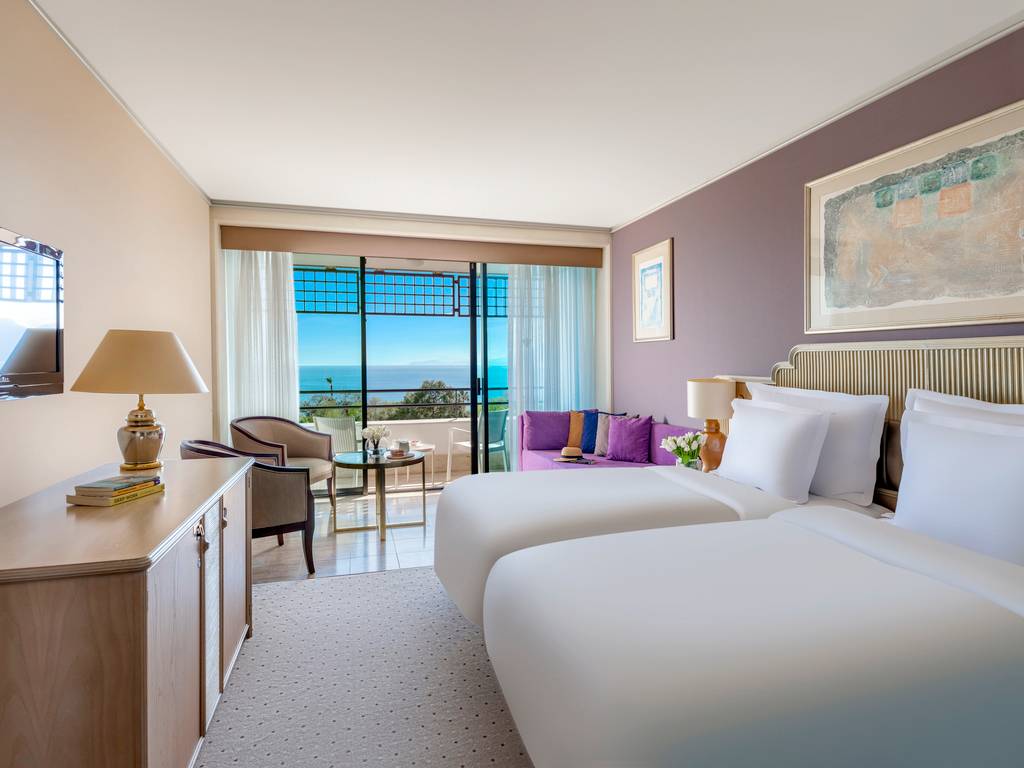 Comfort Sea View Room,Two Single Beds,Two Sofas