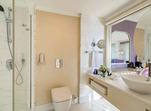 Longevity Room