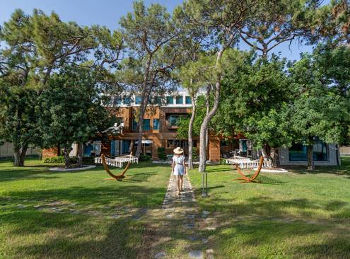 Poseidon Predidental Villa