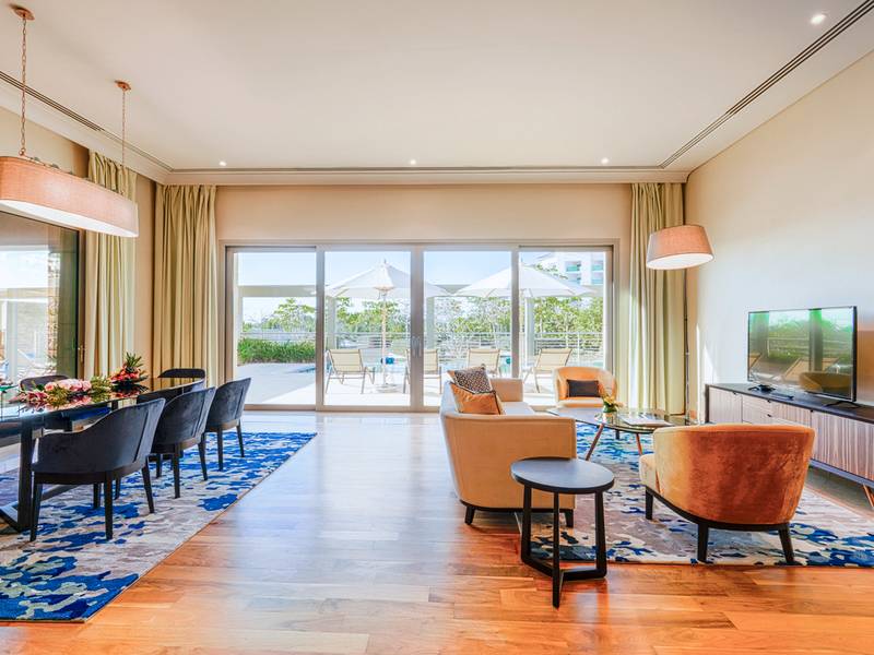 Five Bedroom Luxury Suite with Pool