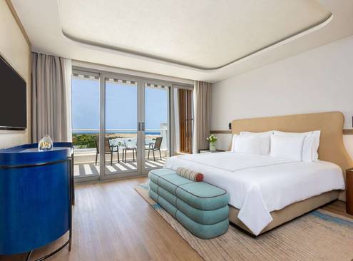 Senior Suite Beach side
