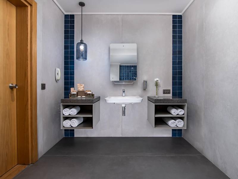Handicapped Room