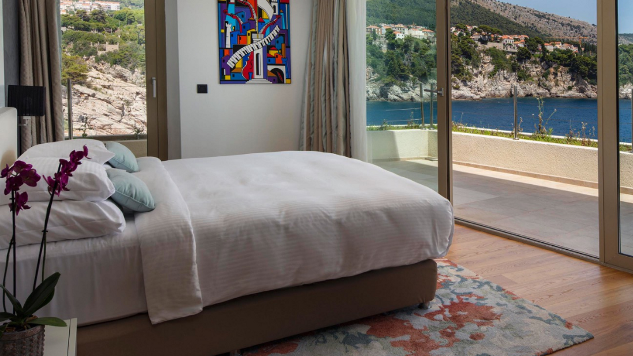 Pack Your Bags & Enjoy 10% Off Rooms & 15% Off Suites