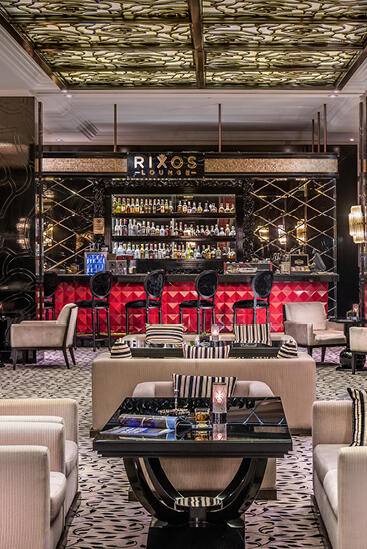 LOUNGE A LA CARTE RESTAURANT