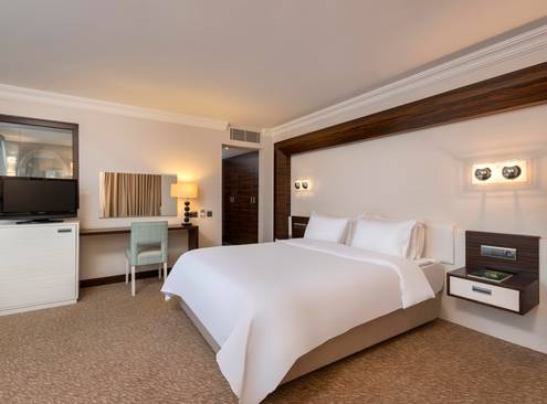 Jacuzzi Suite