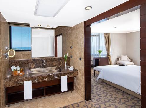 King Suite
