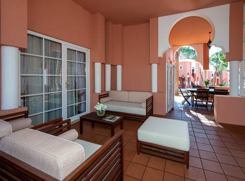 Orient Suite With Jacuzzi