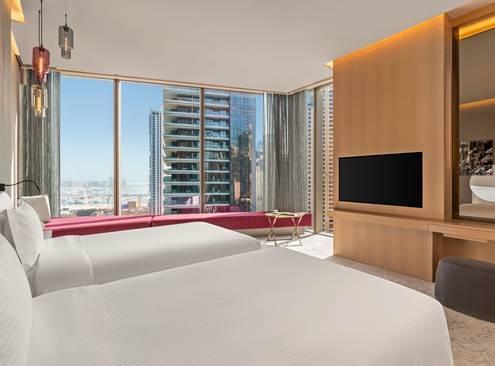 Deluxe Twin Room 2