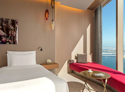 Deluxe Twin Room 4
