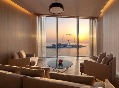 One Bedroom Premium Suite 8
