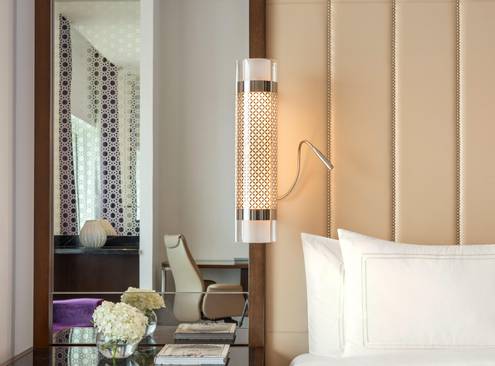 superior room corniche view